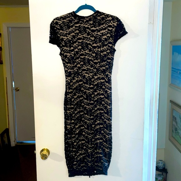 Boohoo Dresses & Skirts - Black and tan lace Boohoo size 6 dress